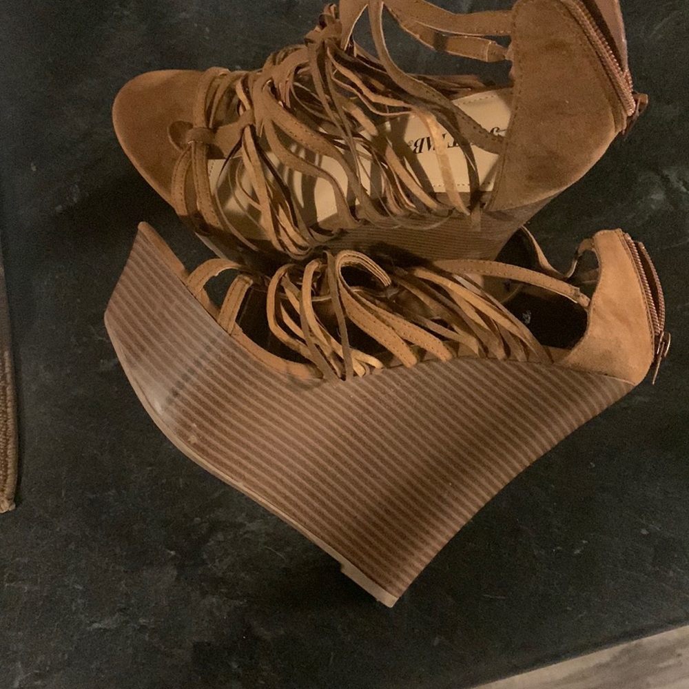 Two different shades of brown